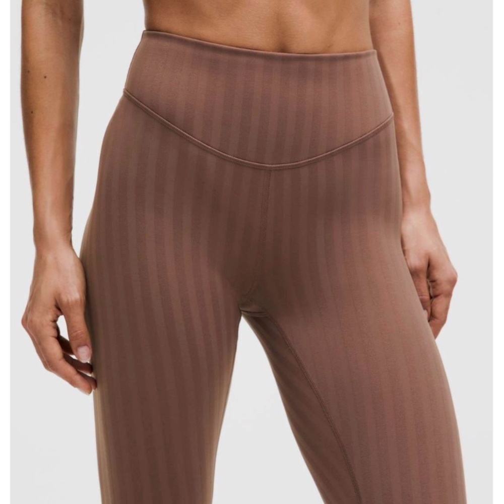 Lululemon Wunder Train High-Rise Tight with Pockets 25"–Dark Oxide–NWT–Size 6 - Picture 3 of 10